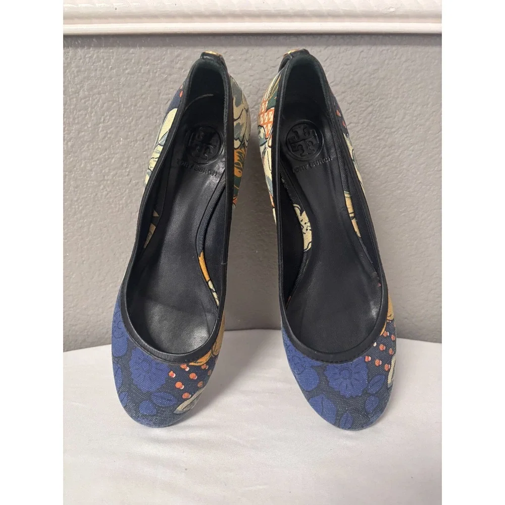 Tory Burch Womens 9 Sally Wedge Pump Multi Floral Canvas Low Heel Logo Brazil
